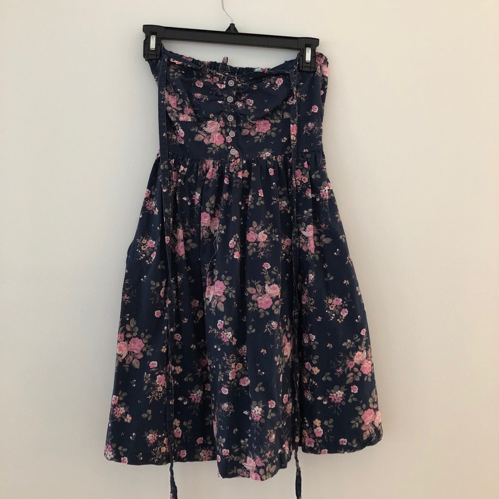 Women’s size small dress